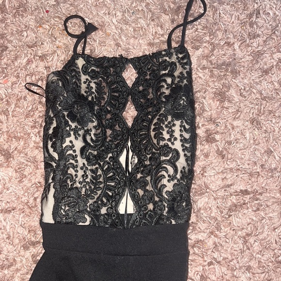 Romper - Picture 2 of 2